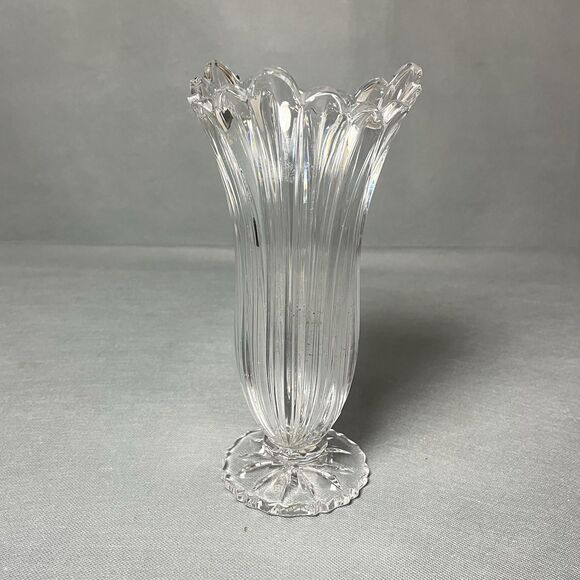 Vintage Oneida Clear Crystal Vase Made in Germany Chic Art Deco-UV-Starburst - Picture 2 of 10